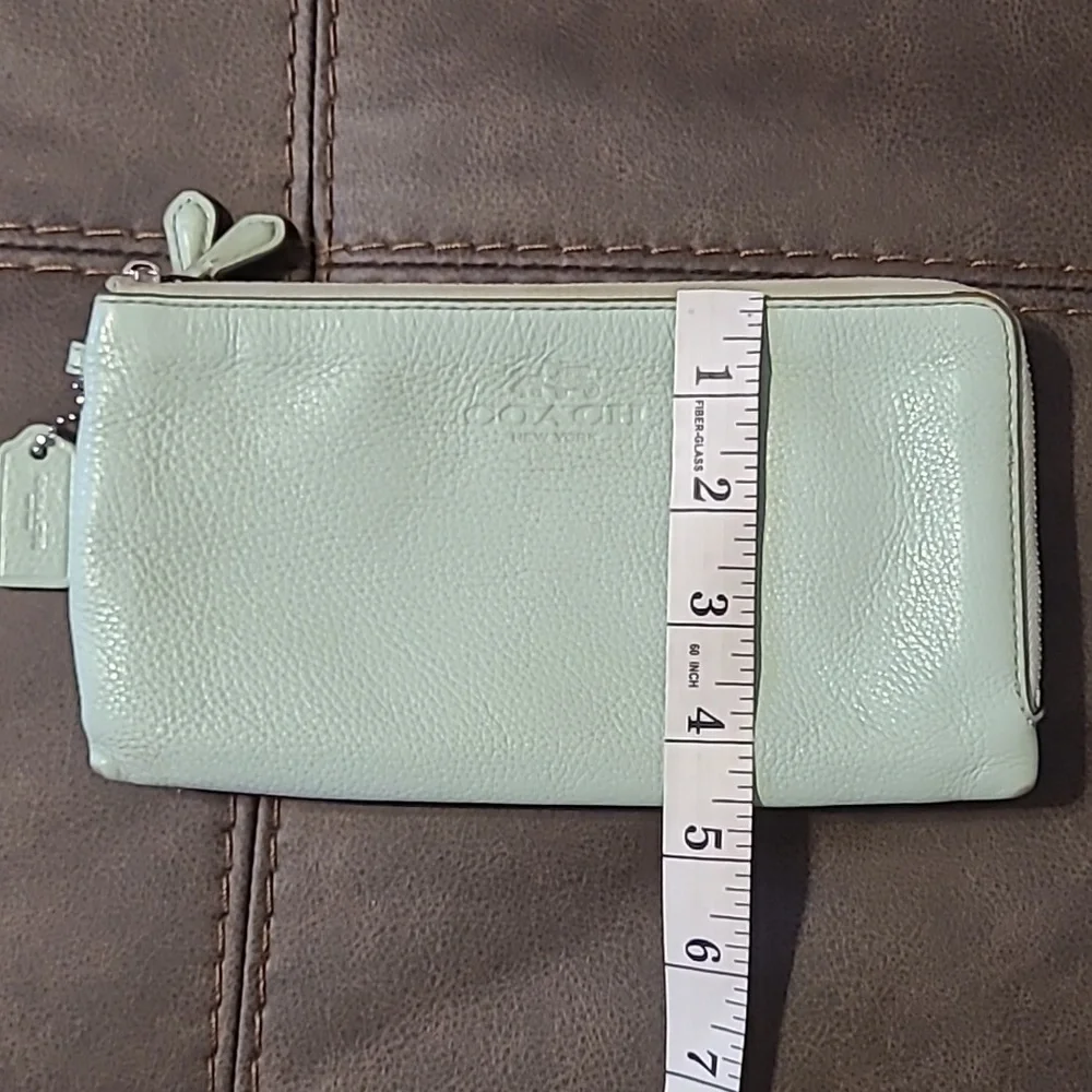 Coach ☆pre loved