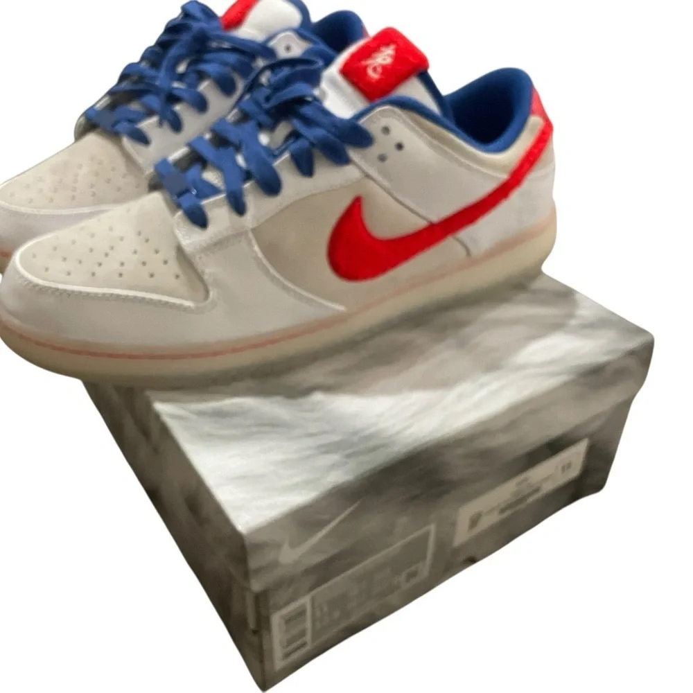 Nike retail $329