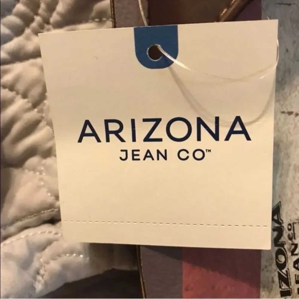 Arizona Jean Company stylish flip