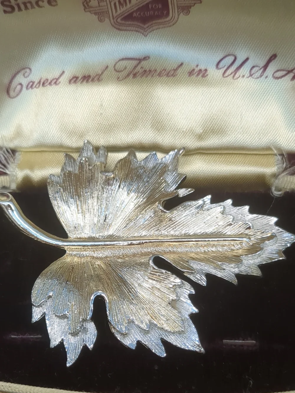 Vintage Sarah Coventry Silver-Tone Leaf Brooch