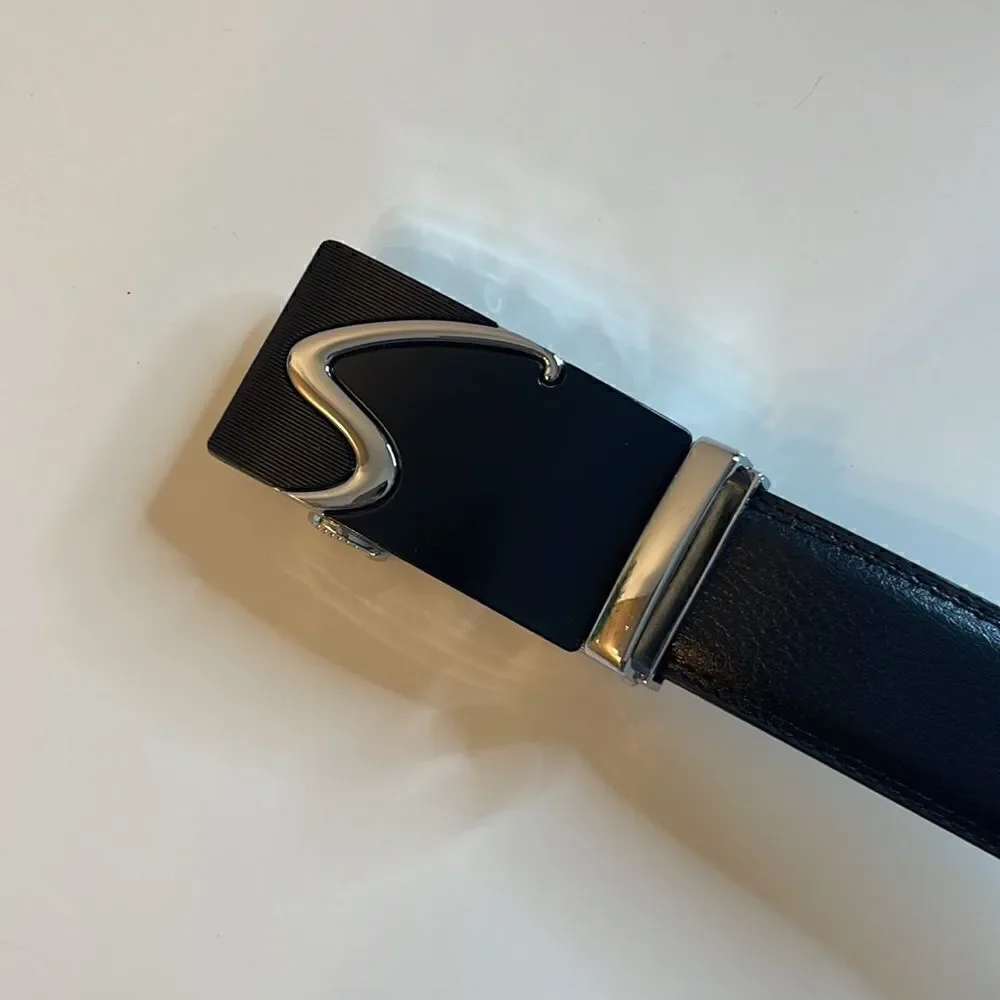 N/A black leather