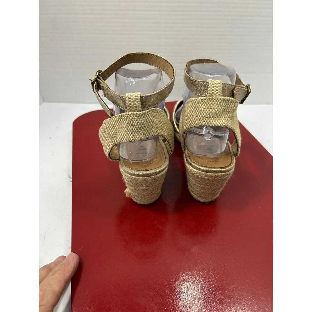 Style & Co. metallic gold