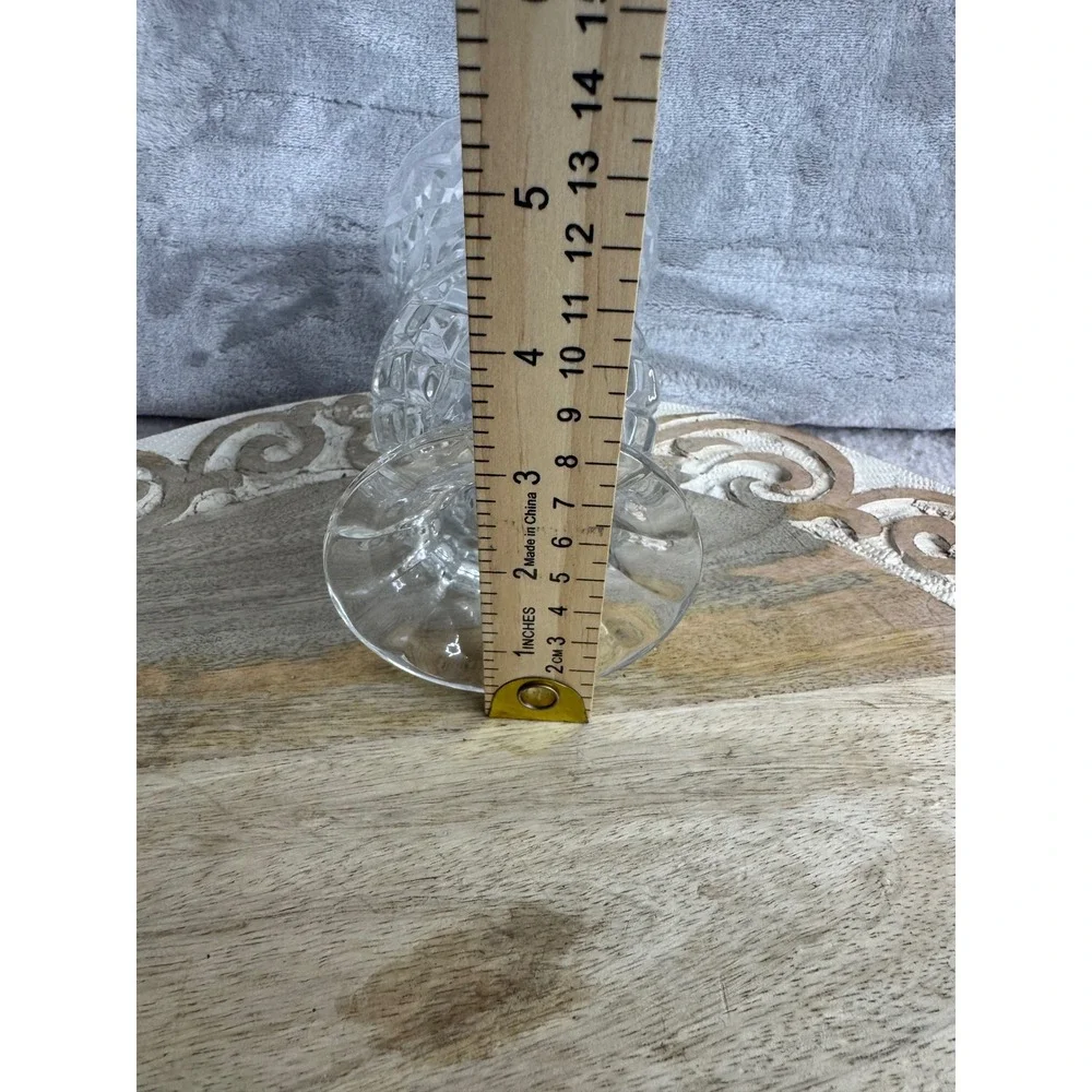 Unbranded clear pressed