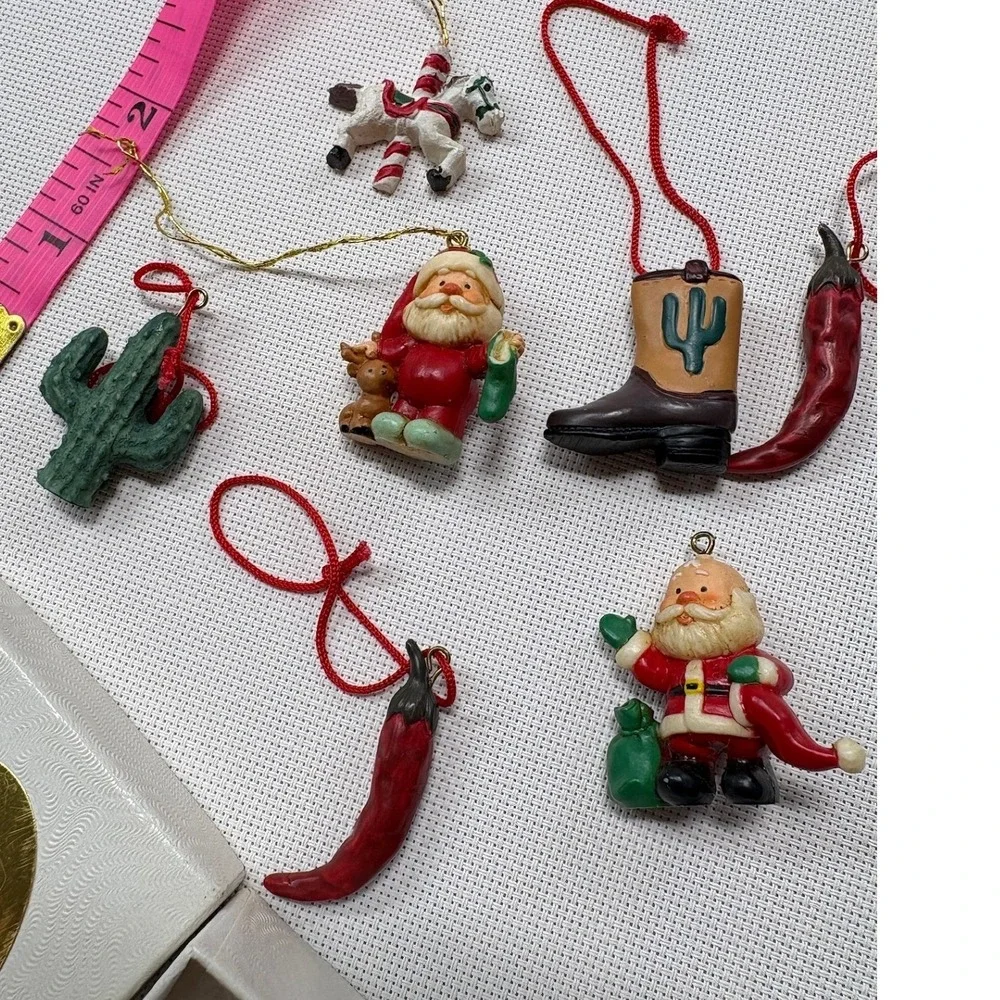 Vintage Southwestern Mini Christmas‎ Ornaments Set w/ Box Thunder River
