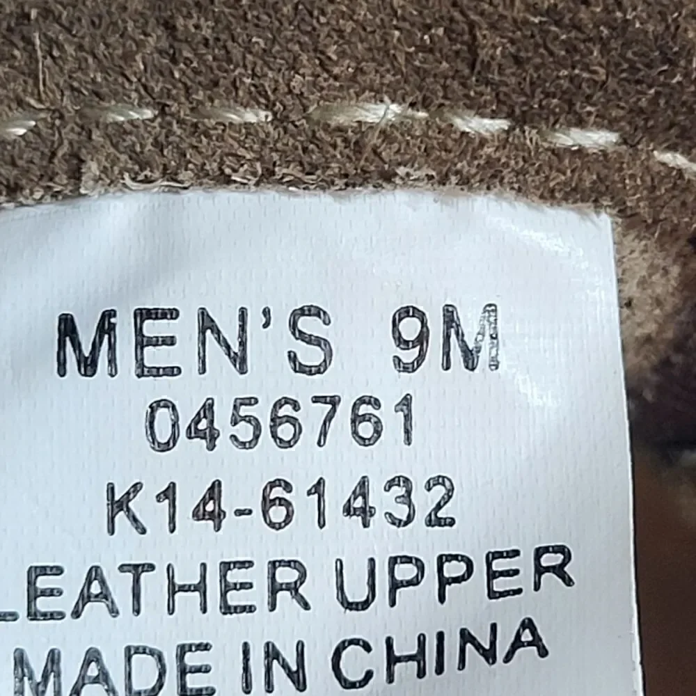 Sperry men top