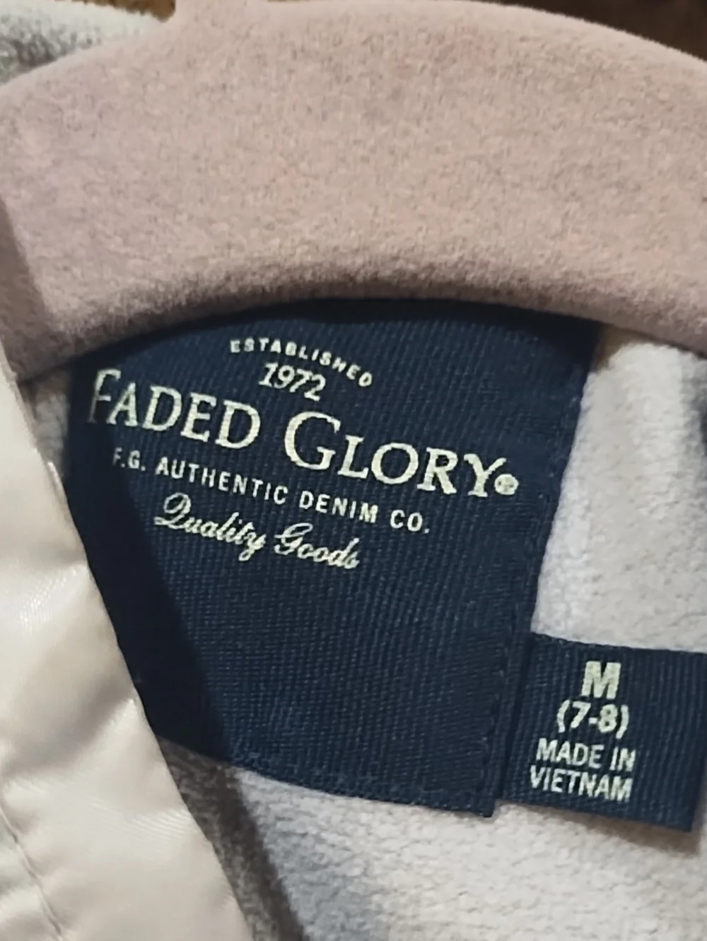 Faded Glory shiny quilted