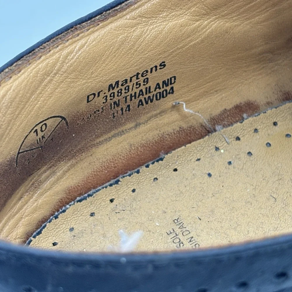 Dr. Martens product pair