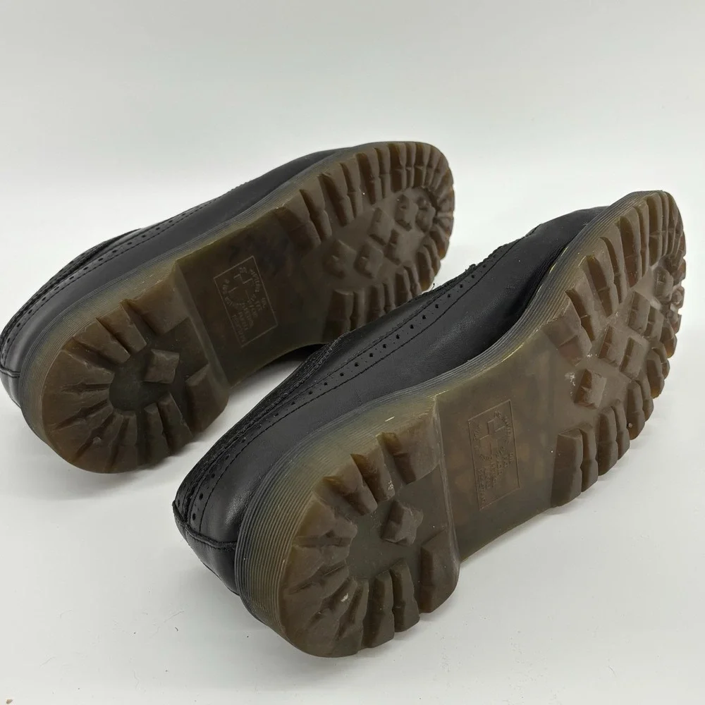 Dr. Martens product pair