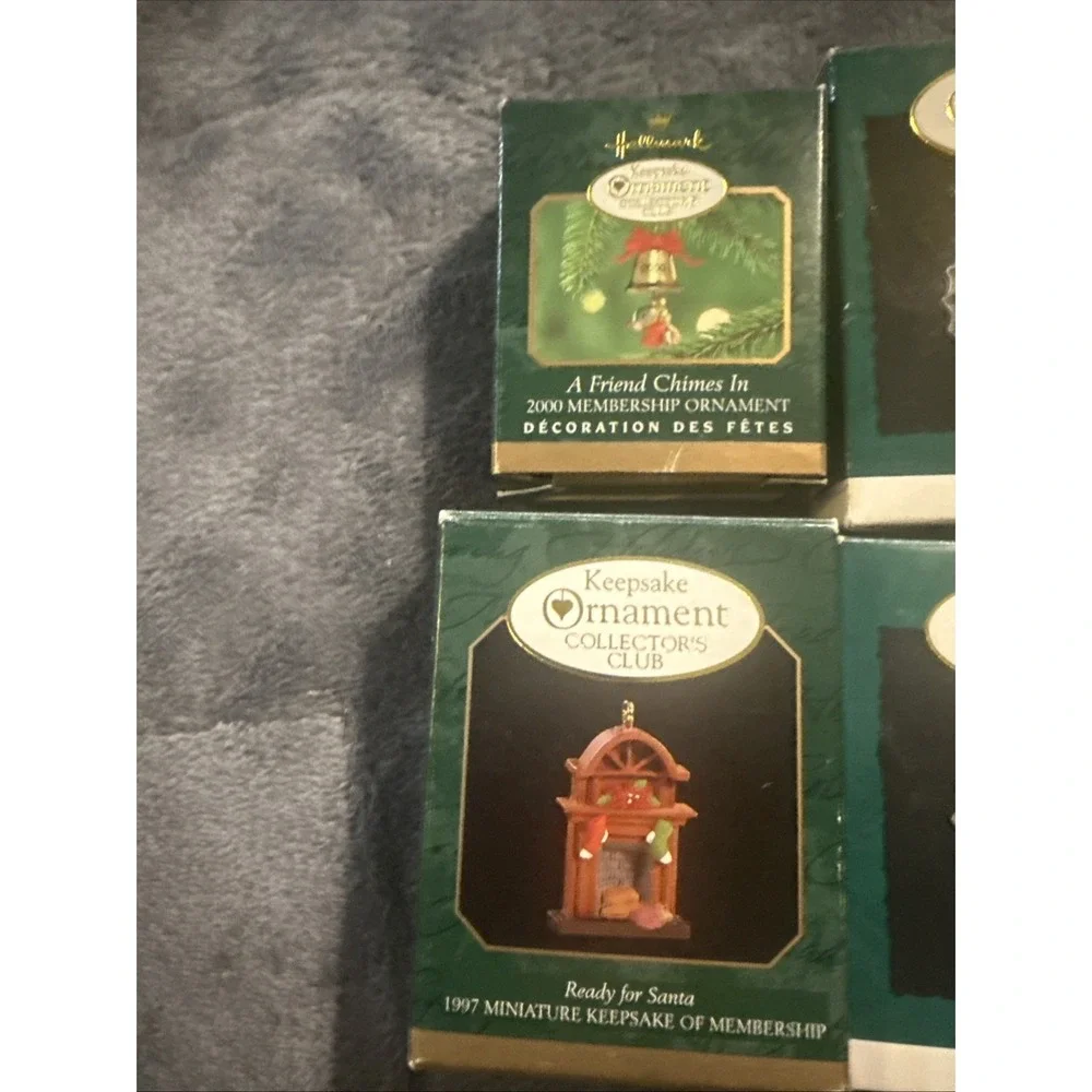 Vtg Hallmark Keepsake Set of 6 Miniature Ornaments Kringle Bells Rudolph Helper‎