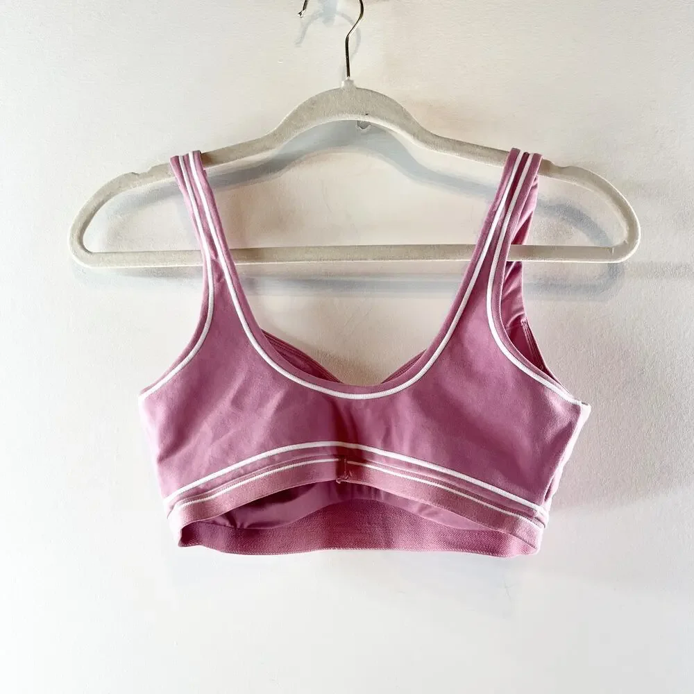ALO Yoga brand alo