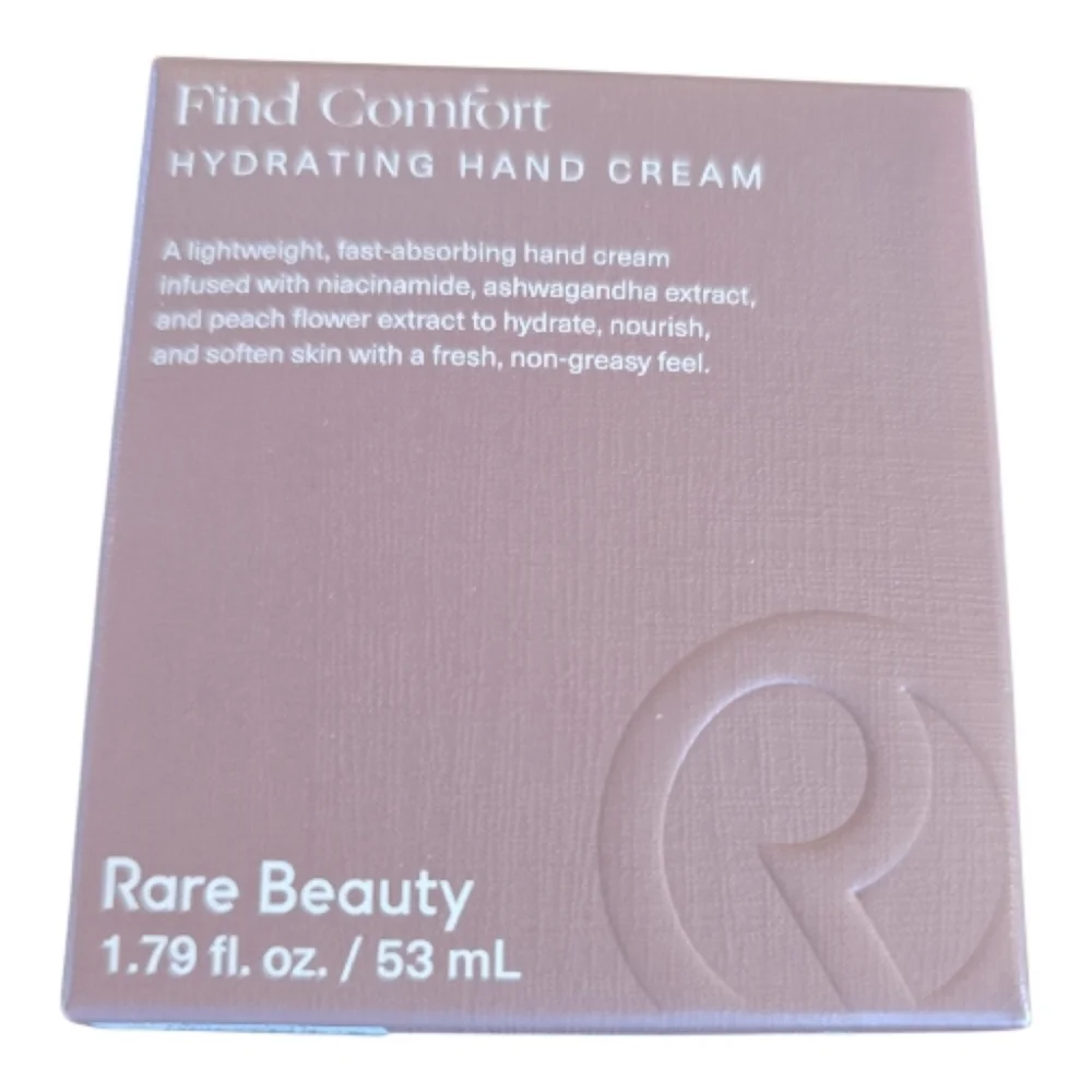 Rare Beauty absorbs quickly