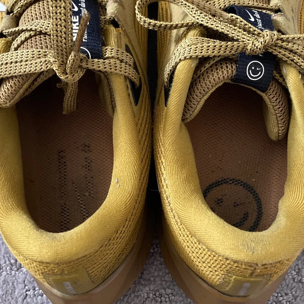 Nike along dv3853