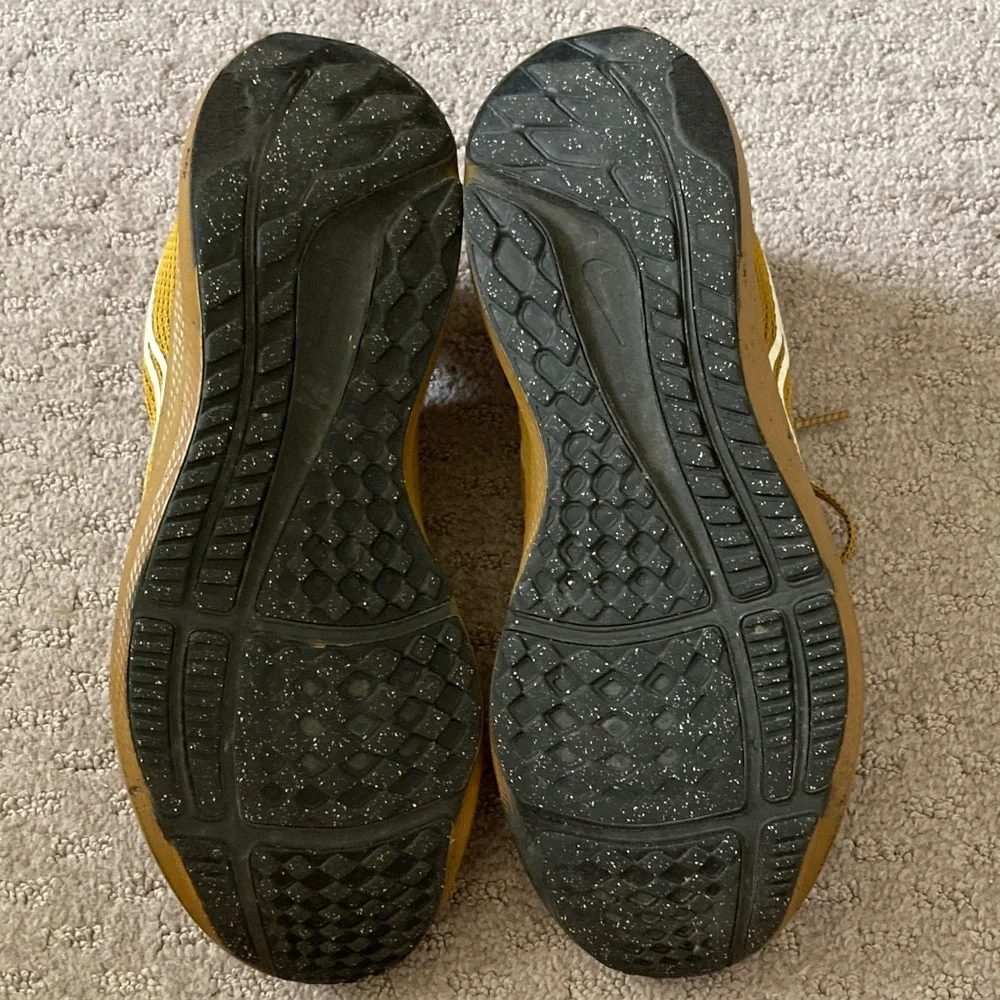 Nike outer using poshmark
