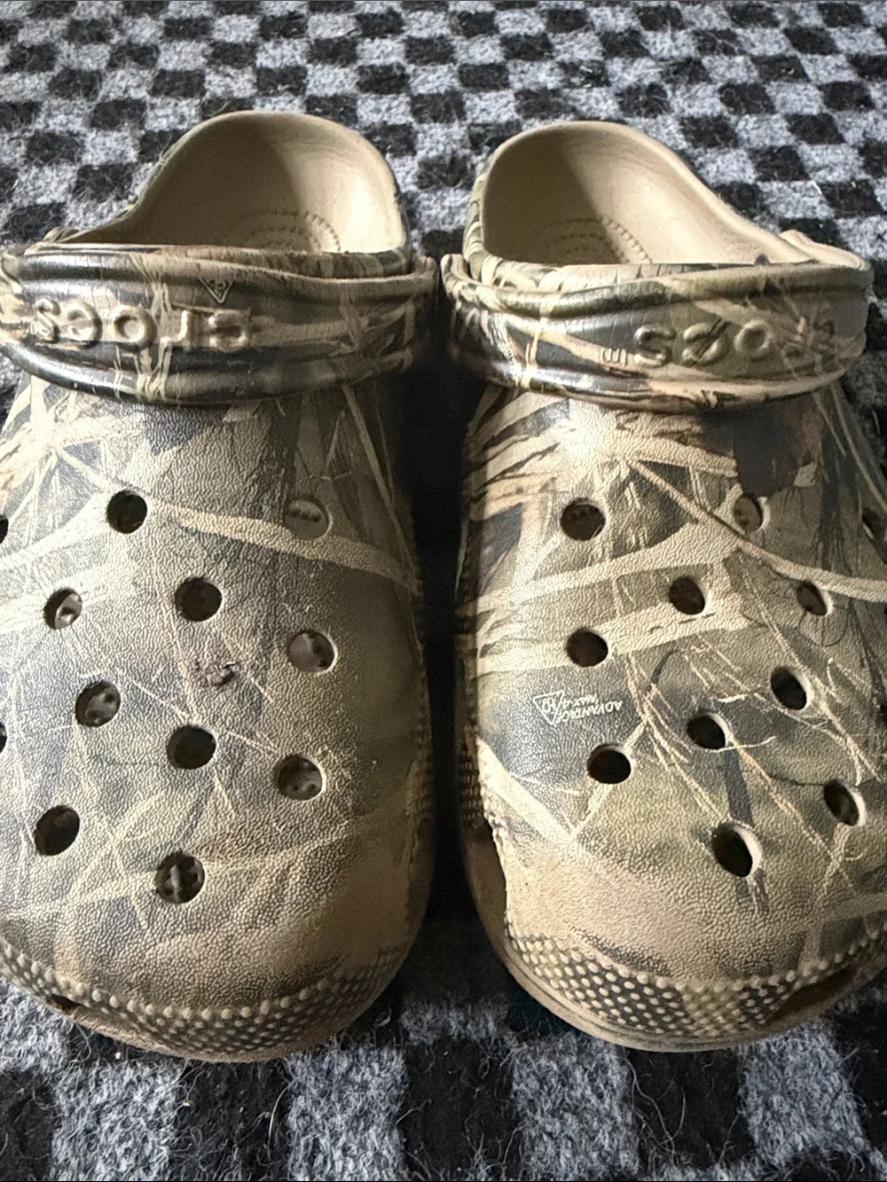 CROCS durable clogs