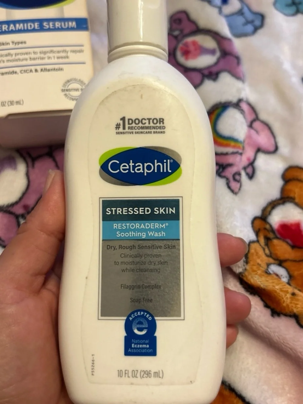 Cetaphil restoraderm soothing