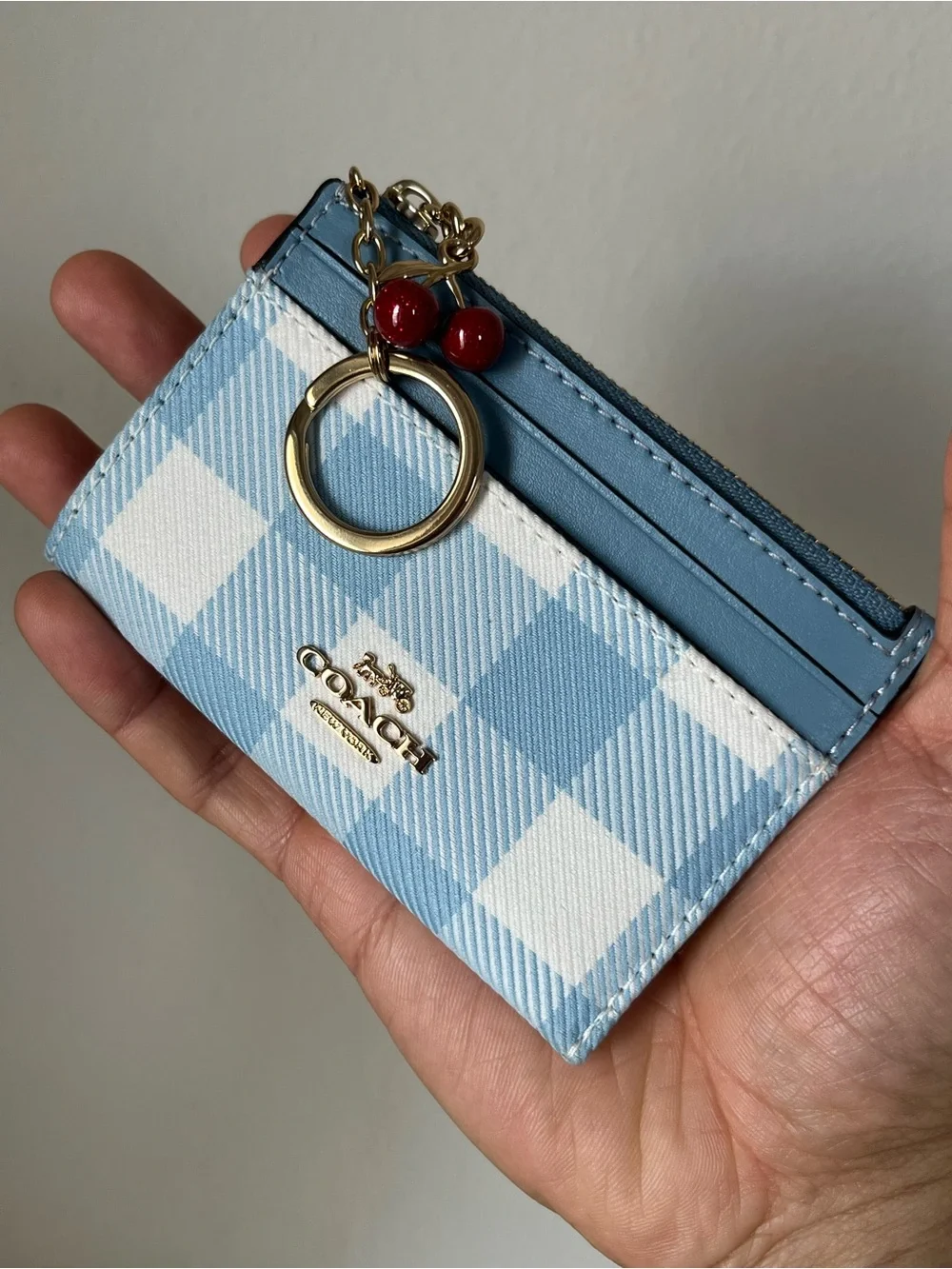 Coach 100% authentic