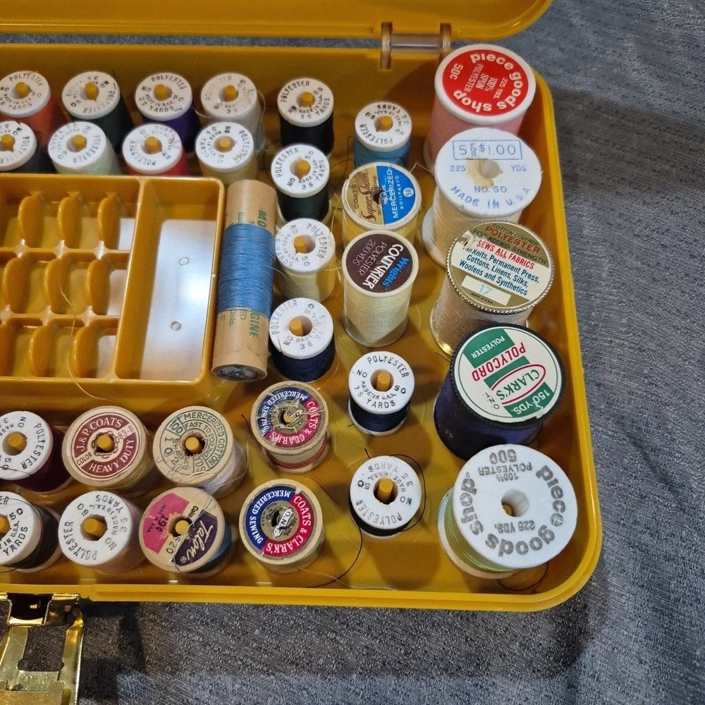 Vintage Sewing Box Wilson Wil-hold  Gold Plastic 13 x 8.5