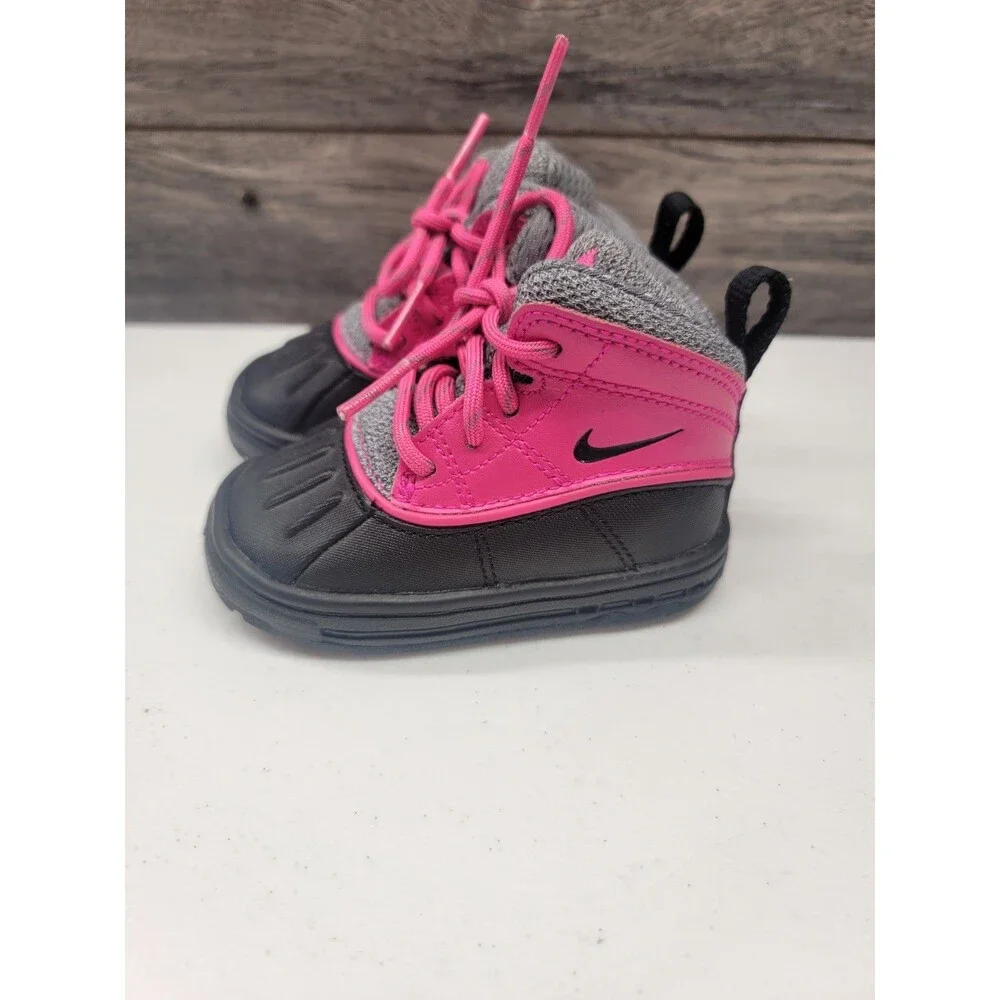 NIKE ACG Woodside 2 High 524878-600 Infant Size 4C Toddler Boots Black/Pink/Gray