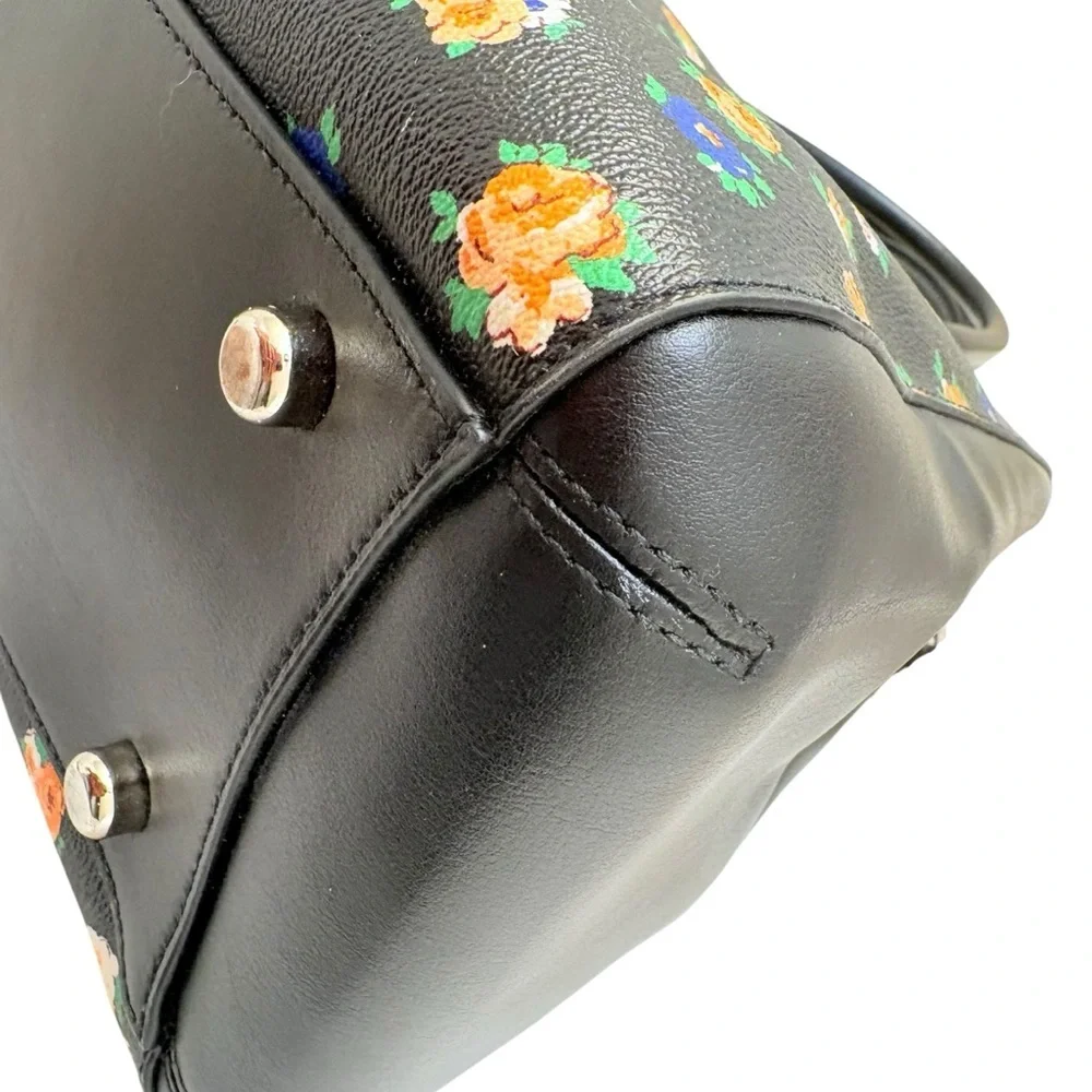 Coach gently used