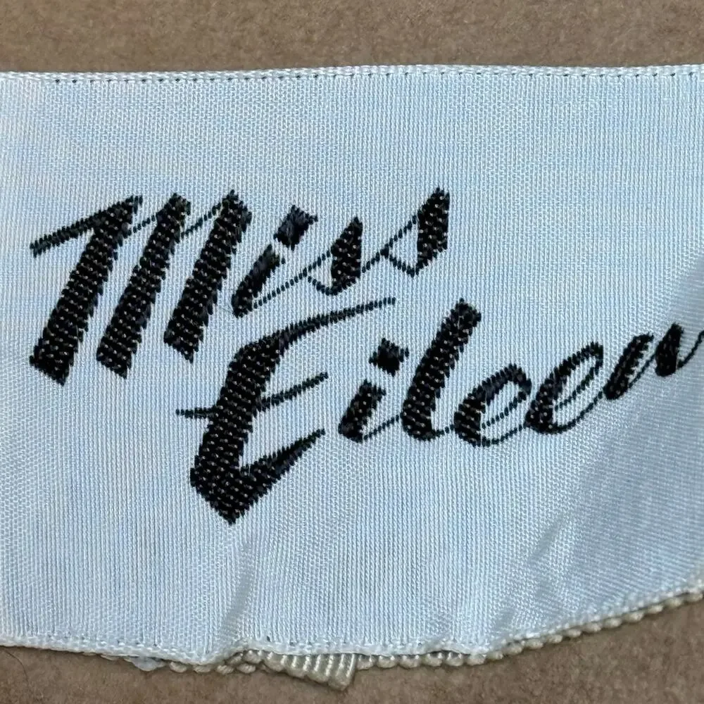 Miss Eileen step into