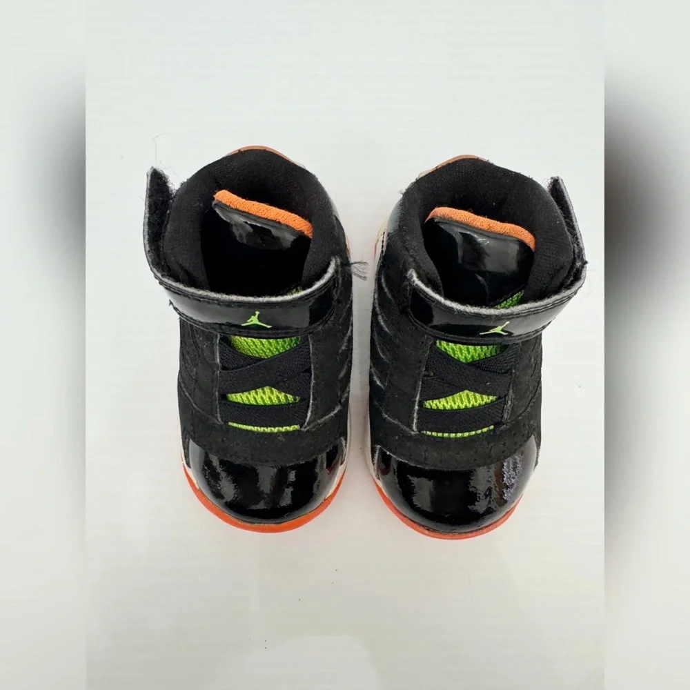 Jordan baby sneaker