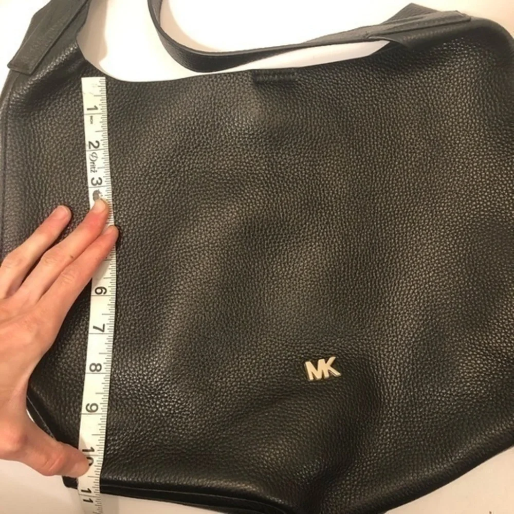 Michael Kors very minor