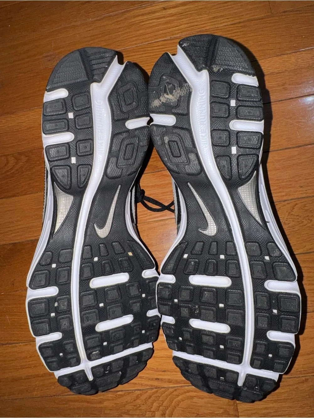 Nike breathable black
