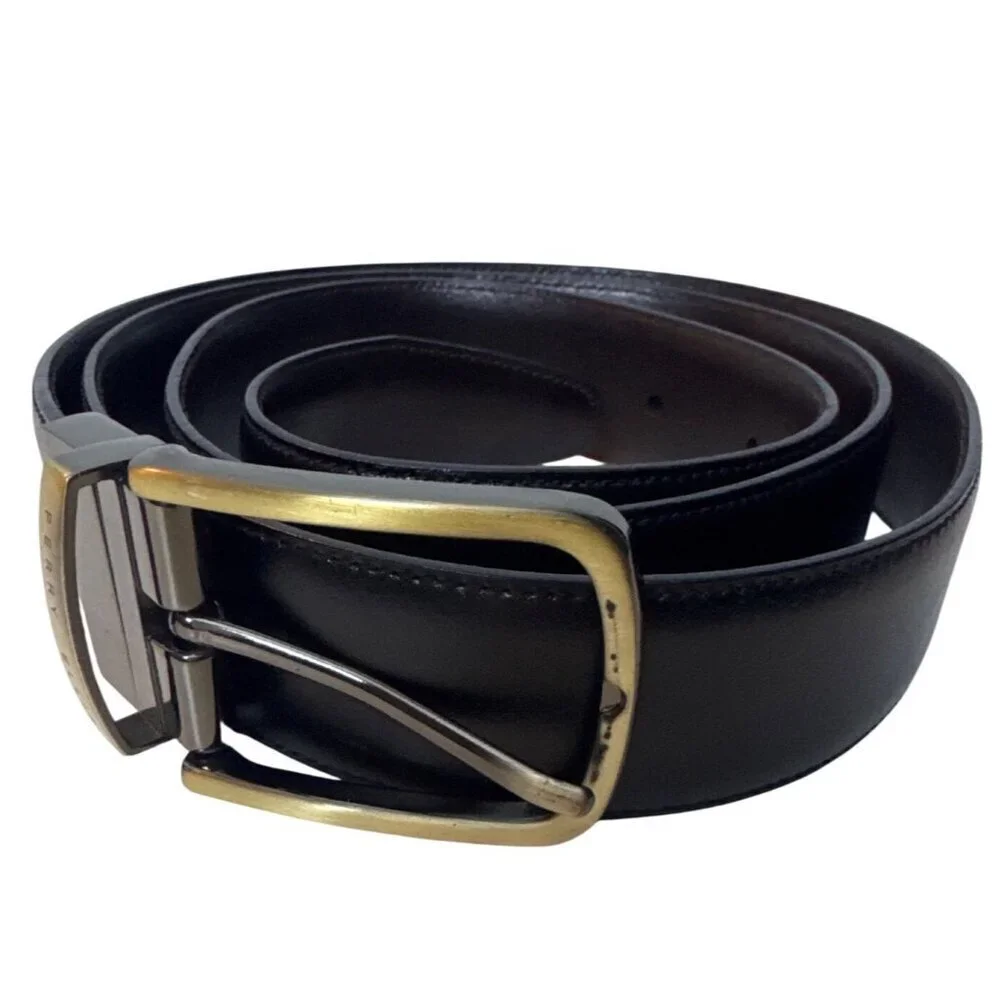 Perry Ellis crafted durability