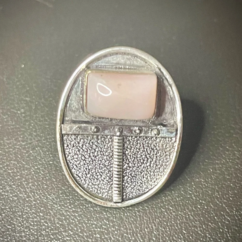 Artisan new pink