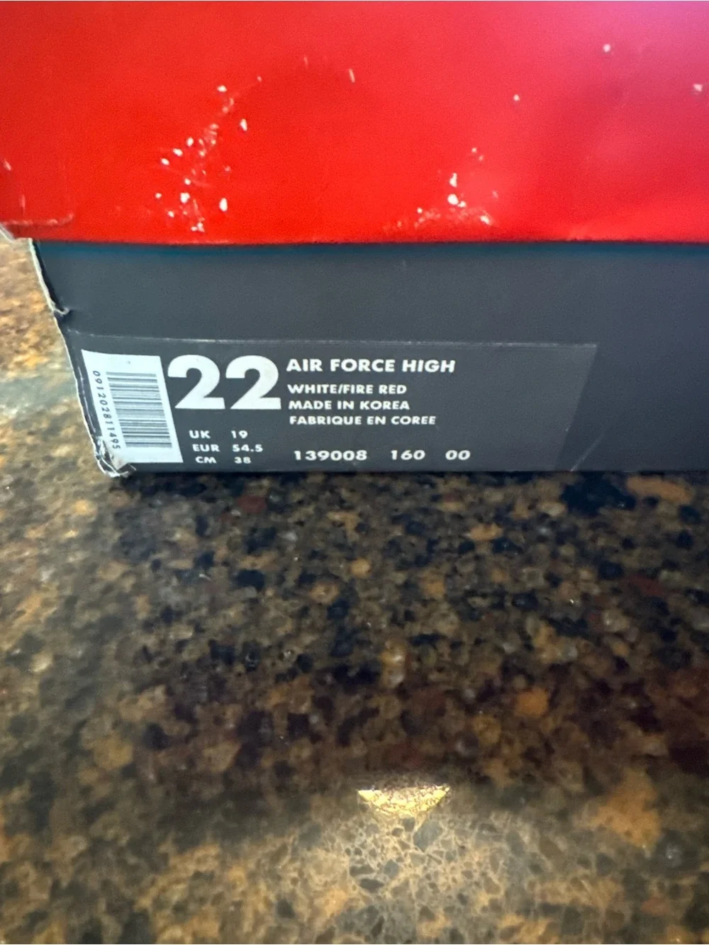 Nike *never worn