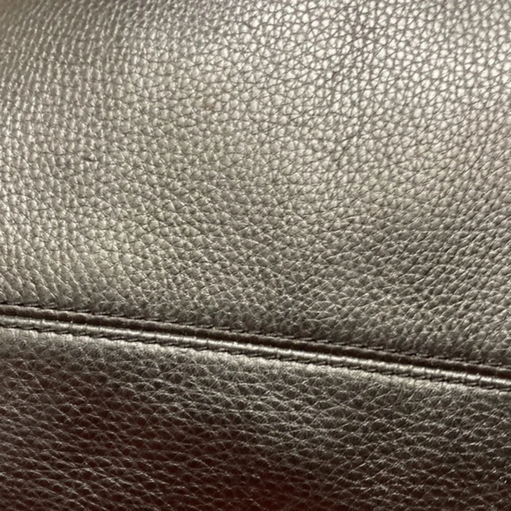 Michael Kors scuffs around