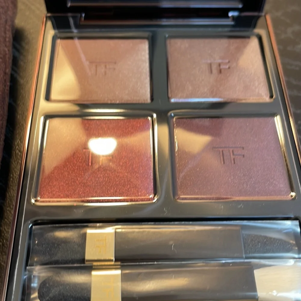 Tom Ford honeymoon 04