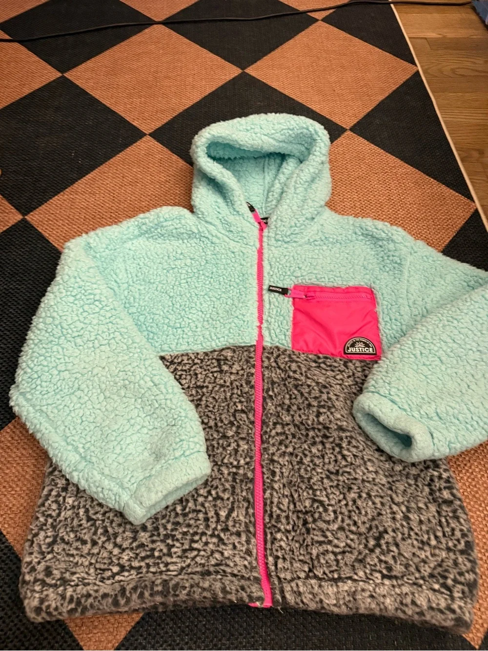 Justice cozy sherpa