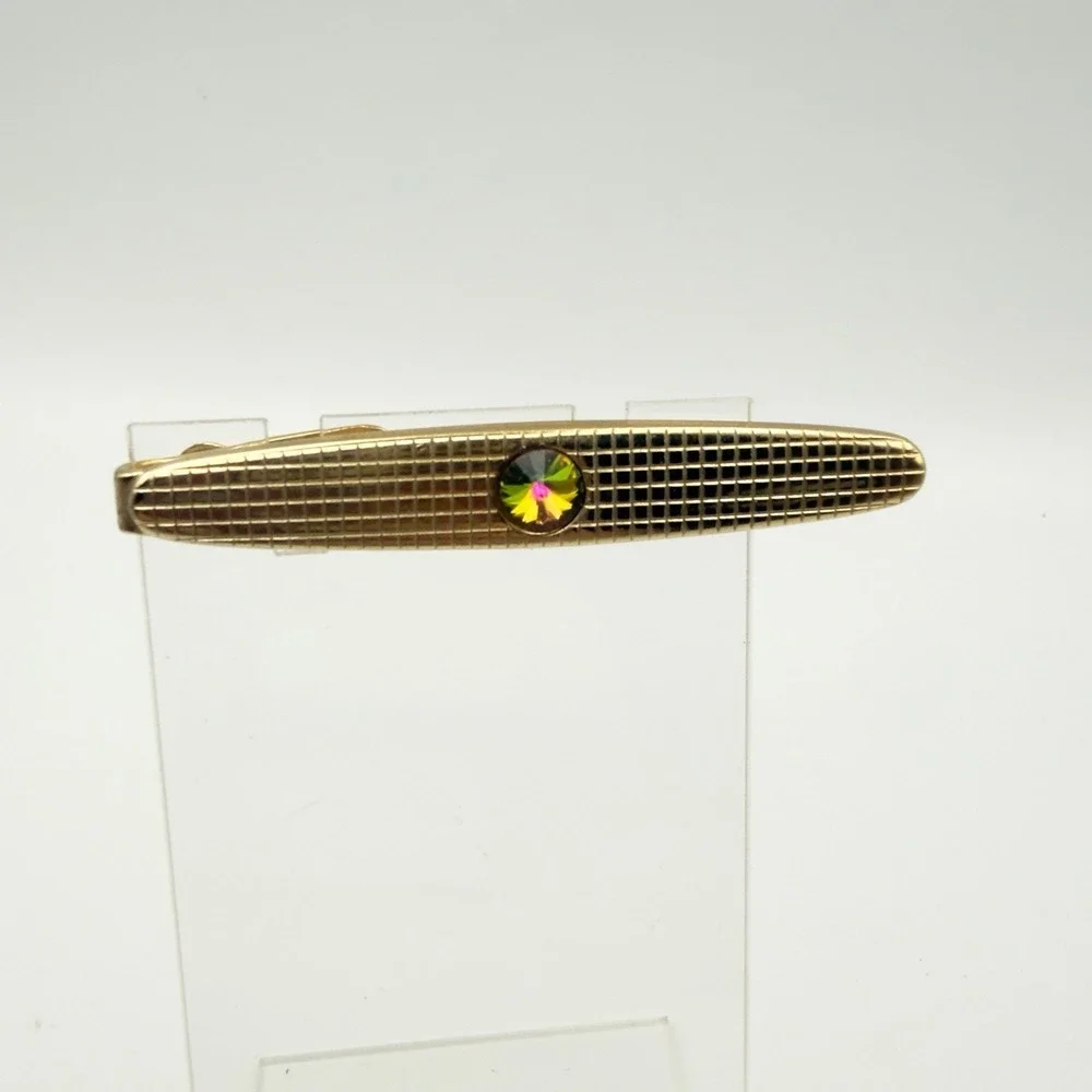 The Unbranded Brand vintage gold