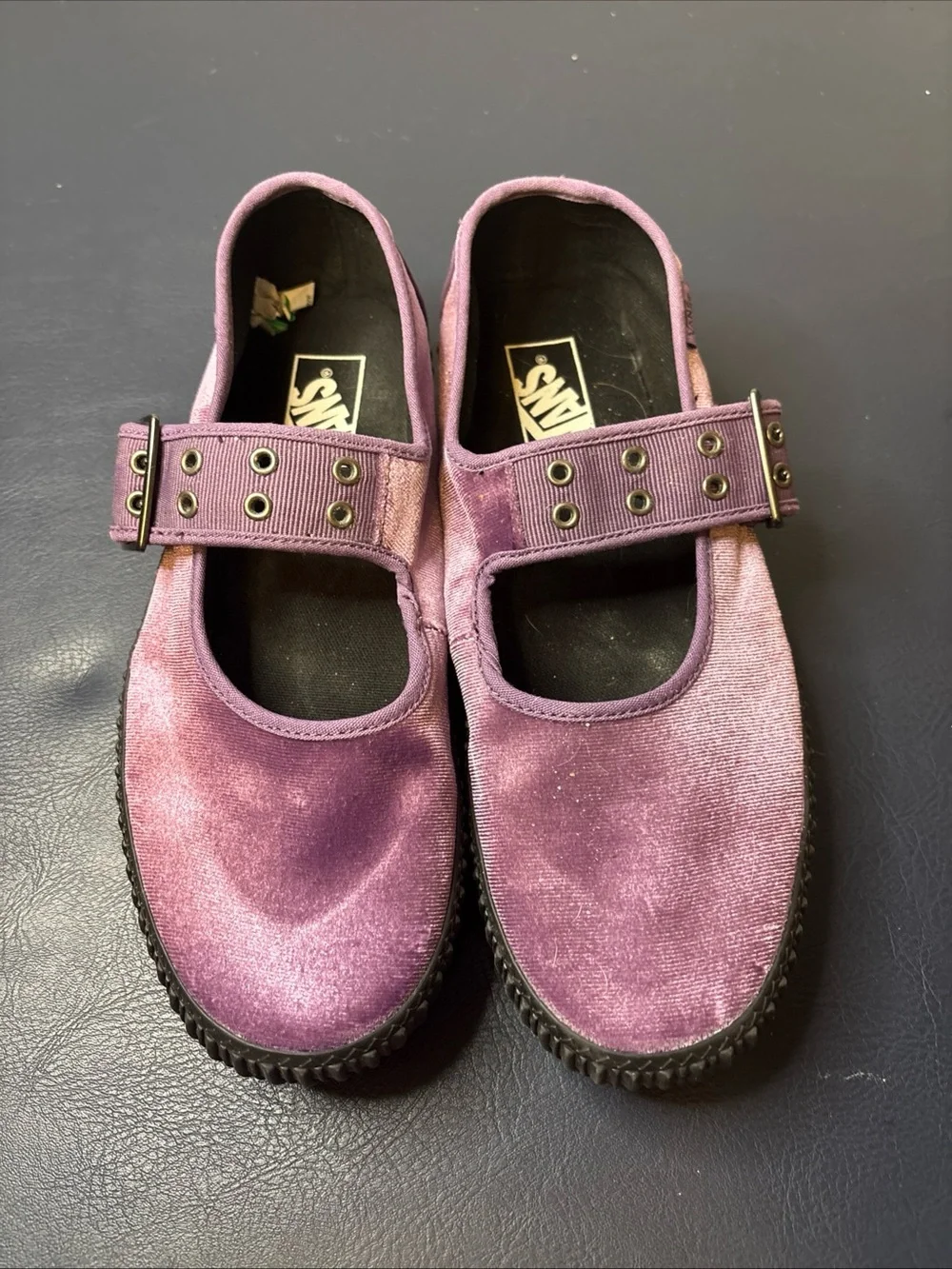 Vans women’s grape