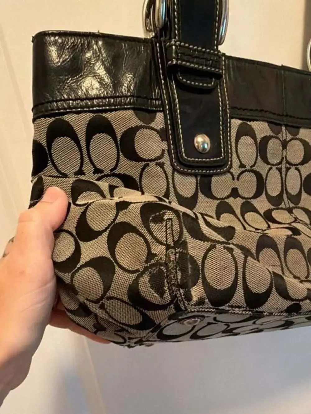 Coach shoulder bag