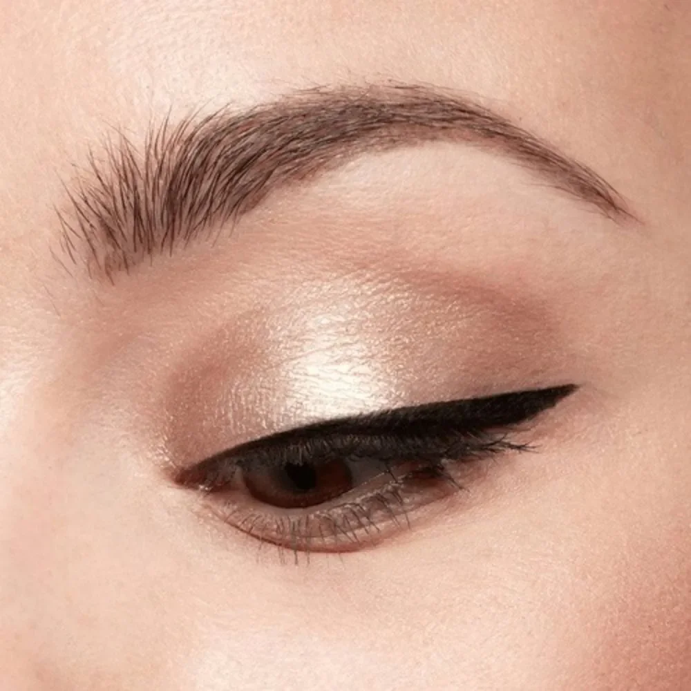 Stila shimmer glow