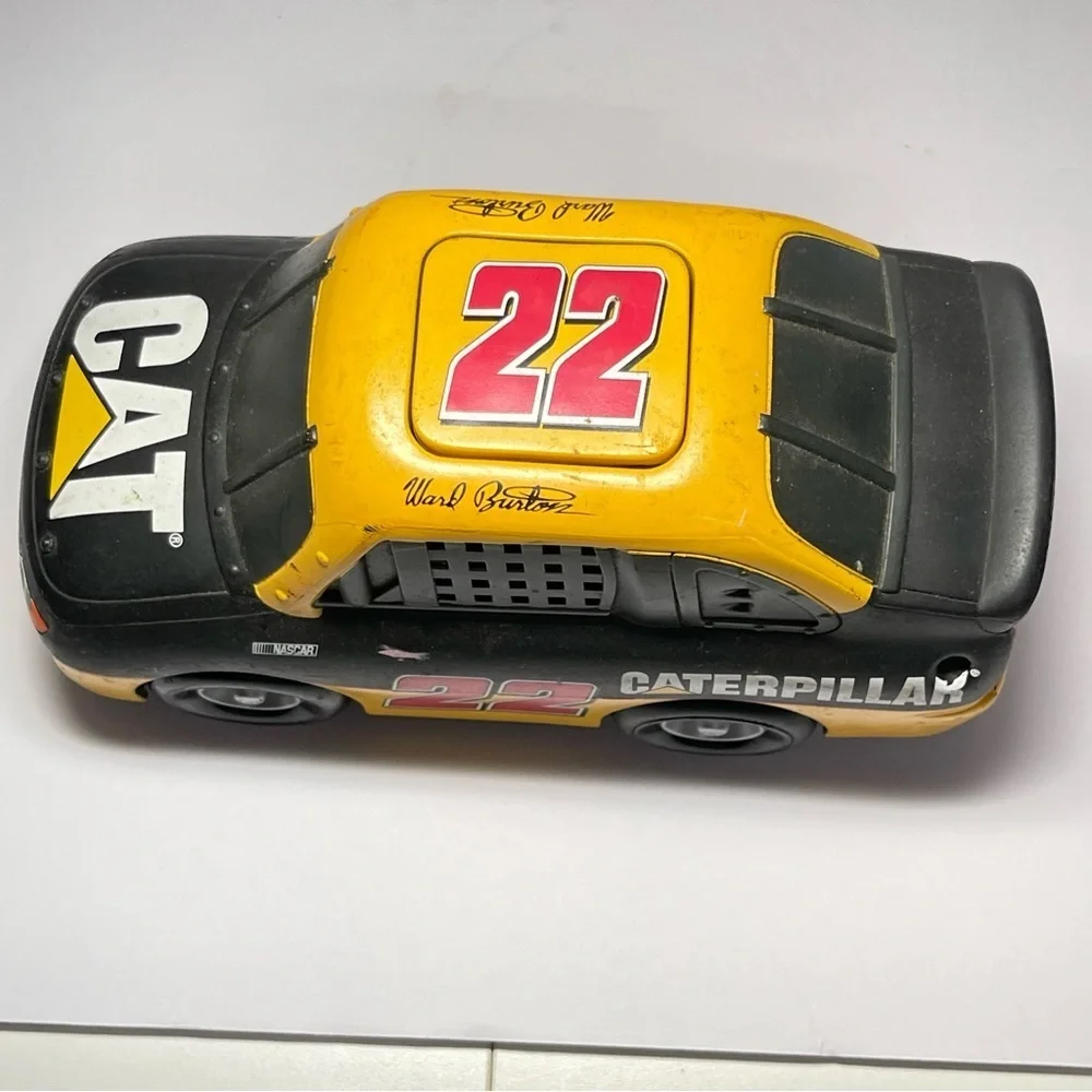 Caterpillar exciting toy