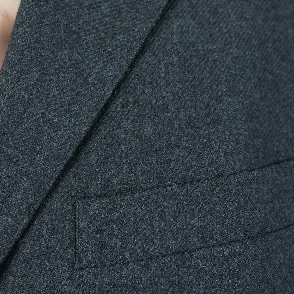 Banana Republic brand banana
