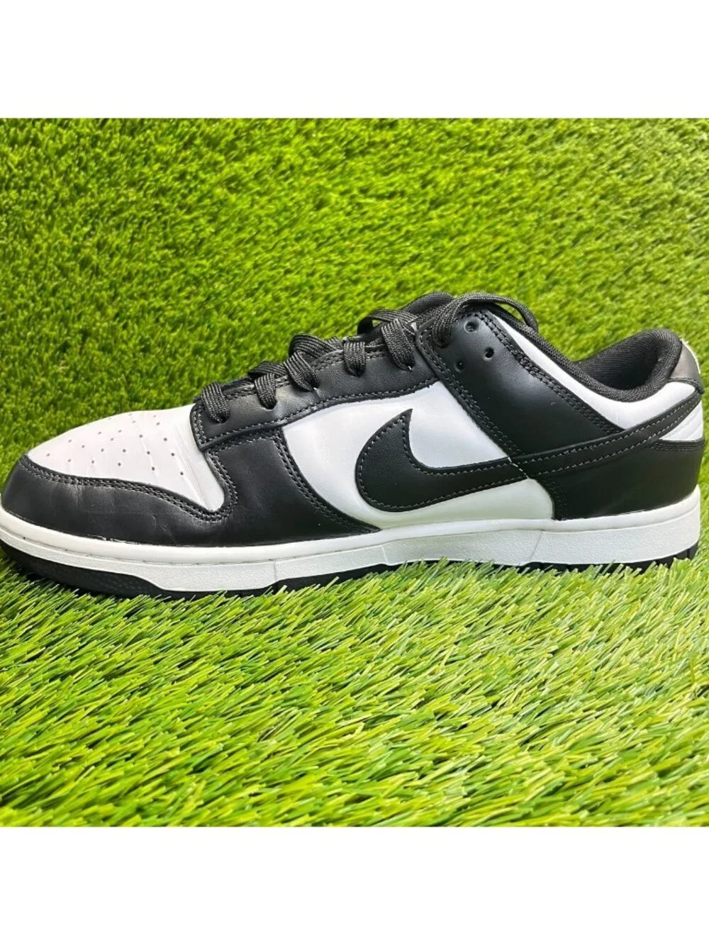 Nike Dunk Low Mens Size 13 White Black Athletic Walking Leather Shoes Sneakers