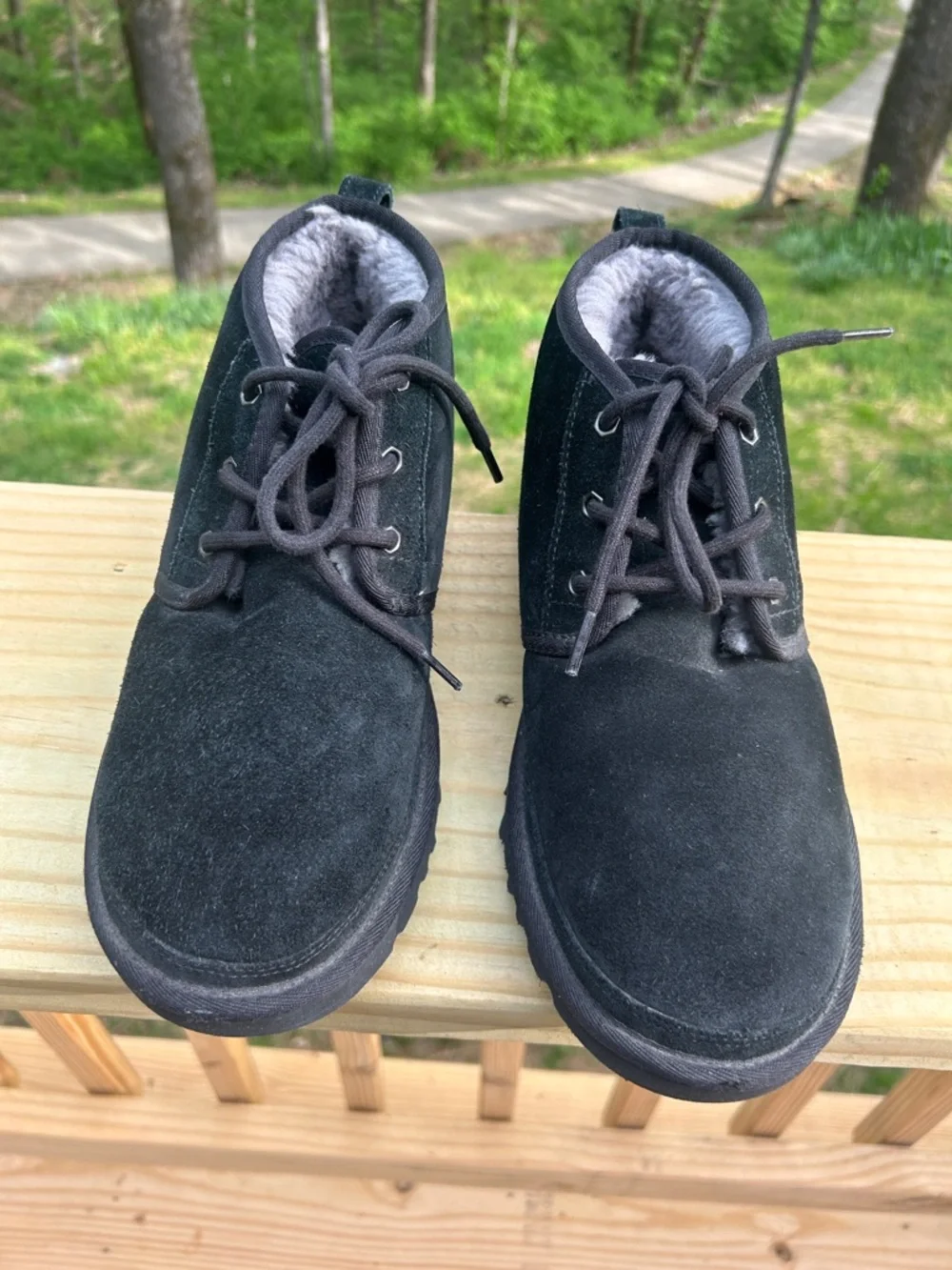 UGG excellent like