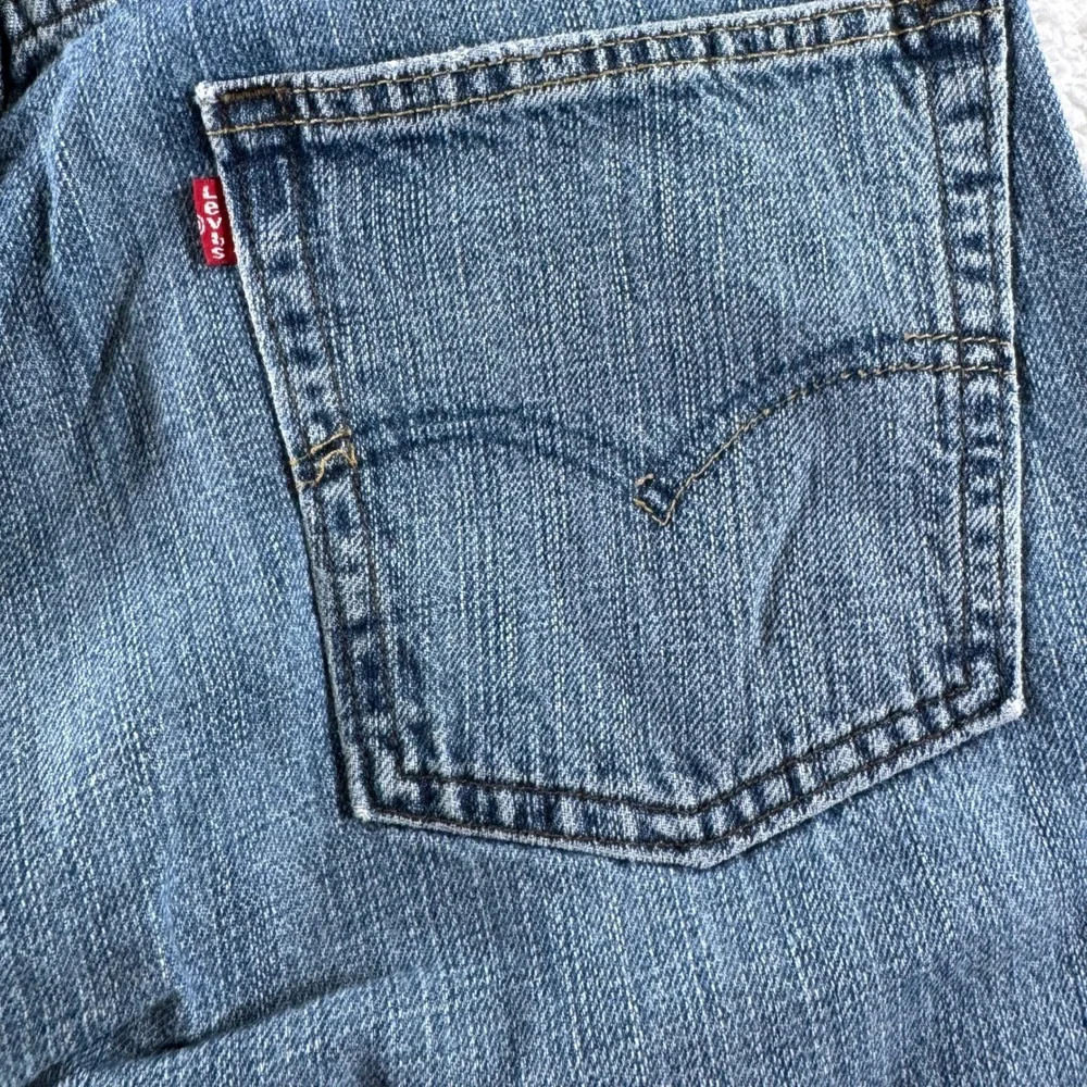 Levis any wear