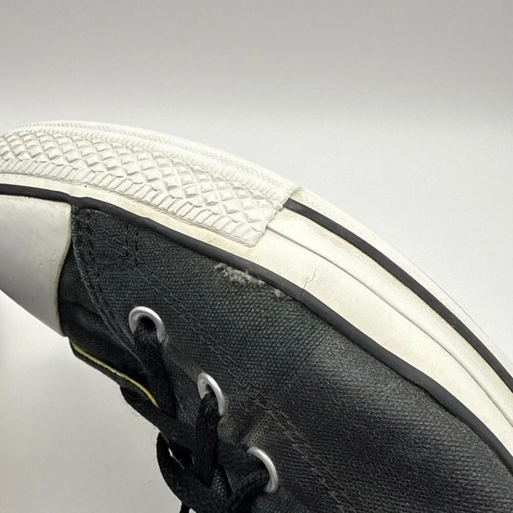 Converse small pulled