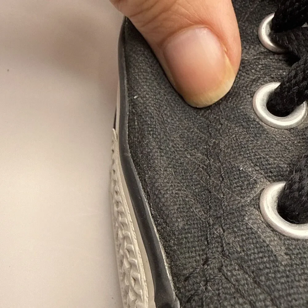 Converse free fabric pulling