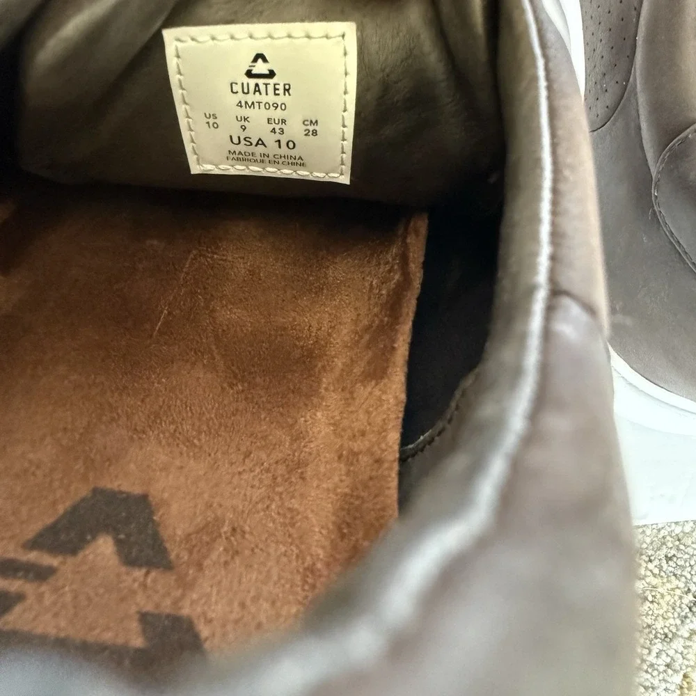 Cuater By Travis Mathew pre owned