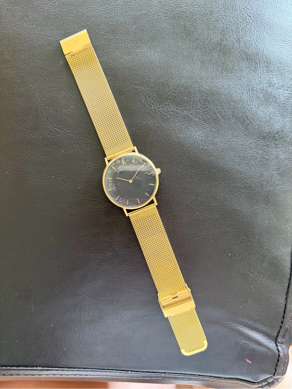 Votch sleek minimalist
