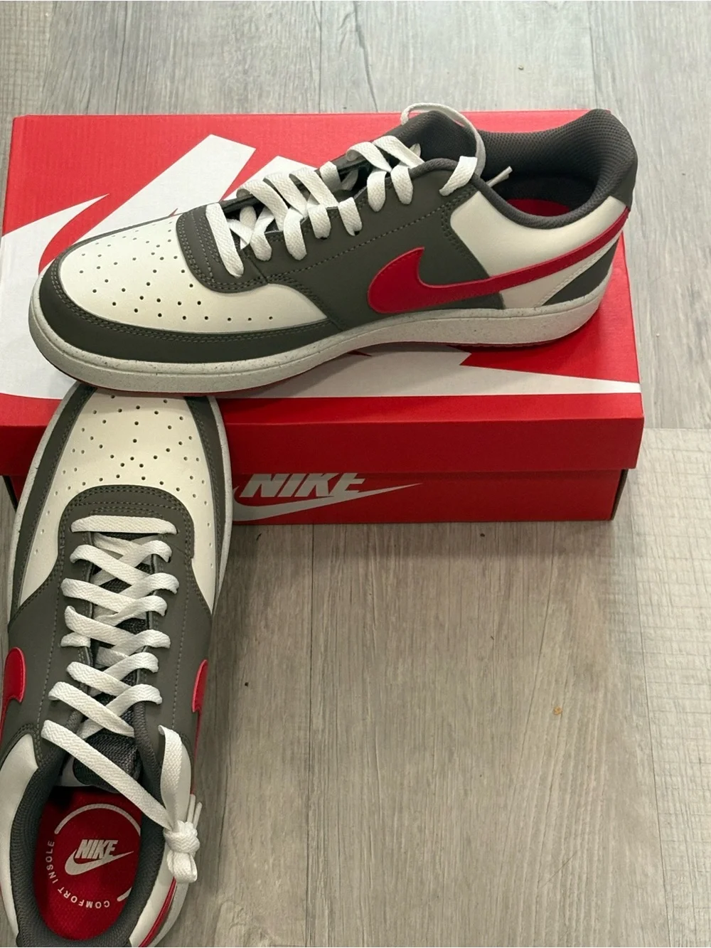 Nike stylish low