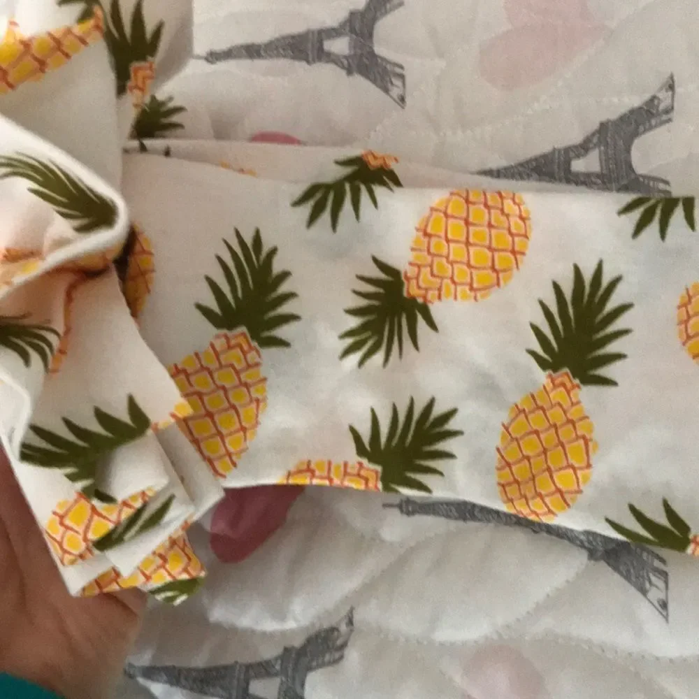Pineapple BOW!