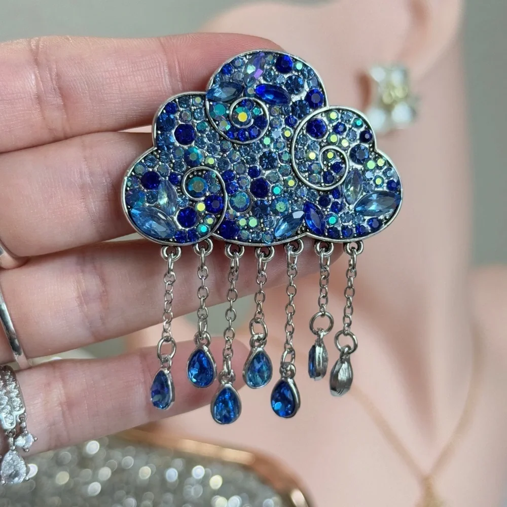 Anthropologie elegant cloud