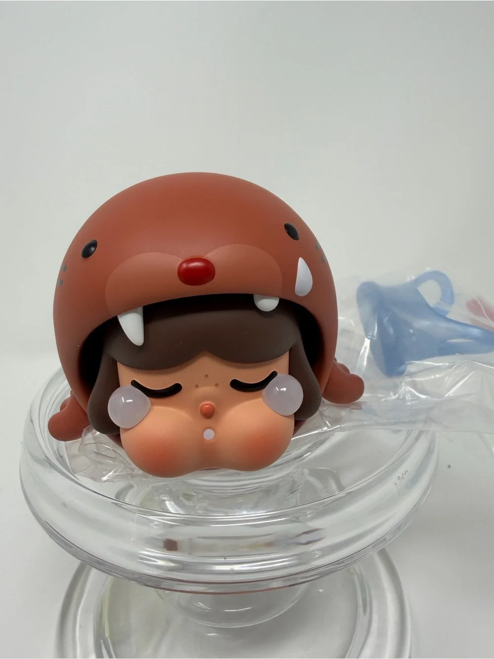 CRYBABY THE WALRUS Popmart CRY ME AN OCEAN Series Vinyl Figure
